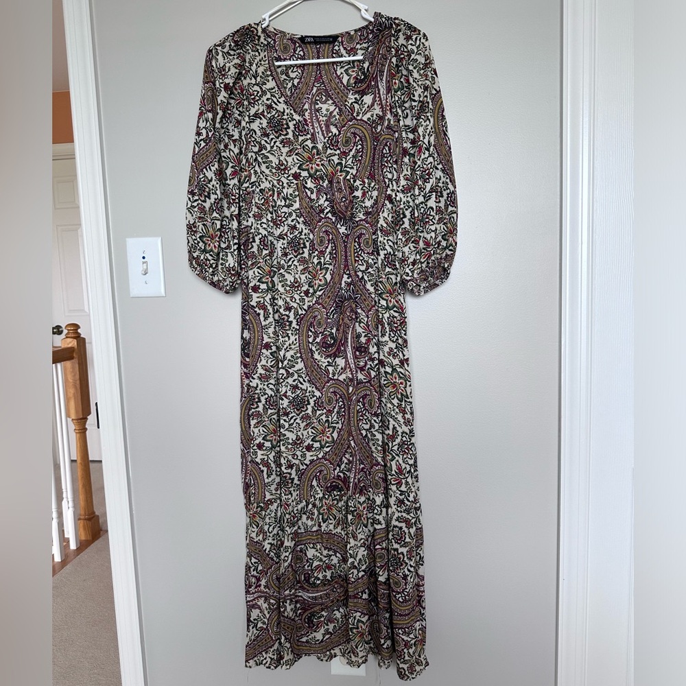ZARA Boho Paisley Floral Midi Dress – Puff Sleeve